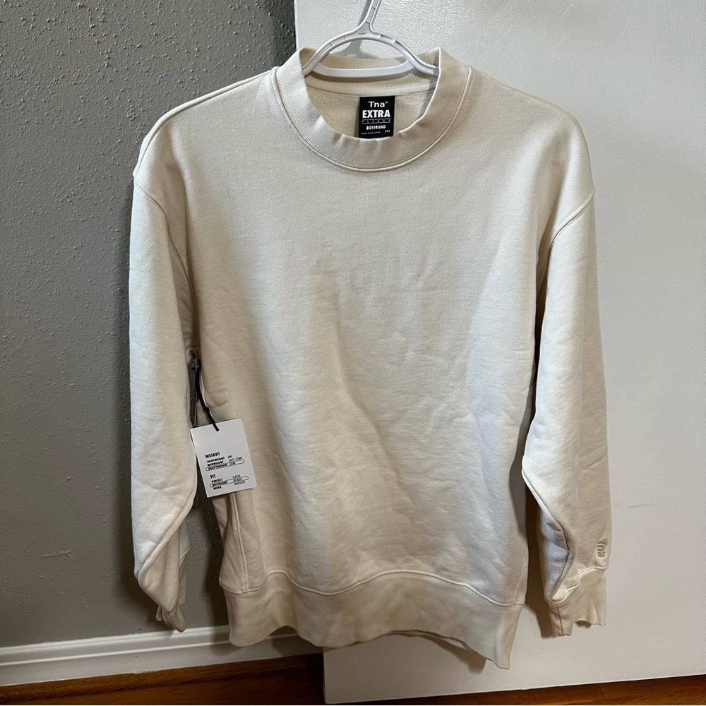 Aritzia TNA Boyfriend Fleece Sweater Size XXS in Whisper White